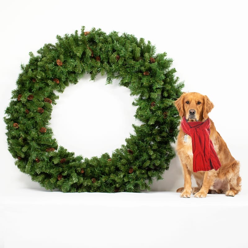 Dakota Red Pine Commercial Artificial Christmas Wreath - 5-Foot Unlit - 5'