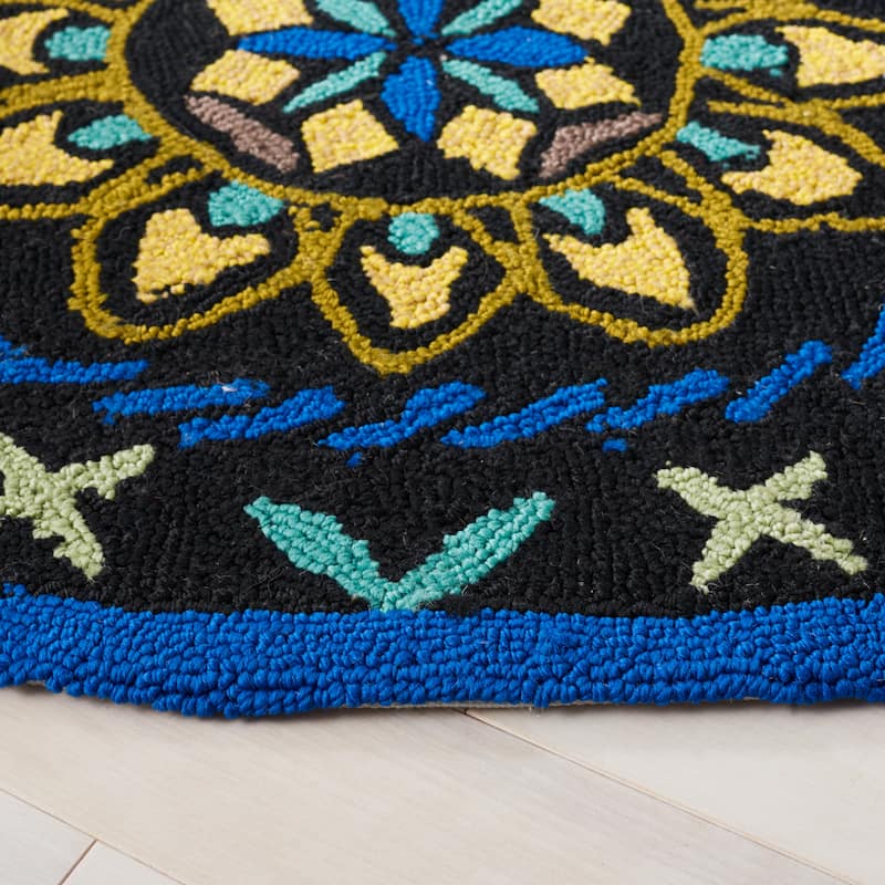 SAFAVIEH Handmade Four Seasons Paunka Floral Rug