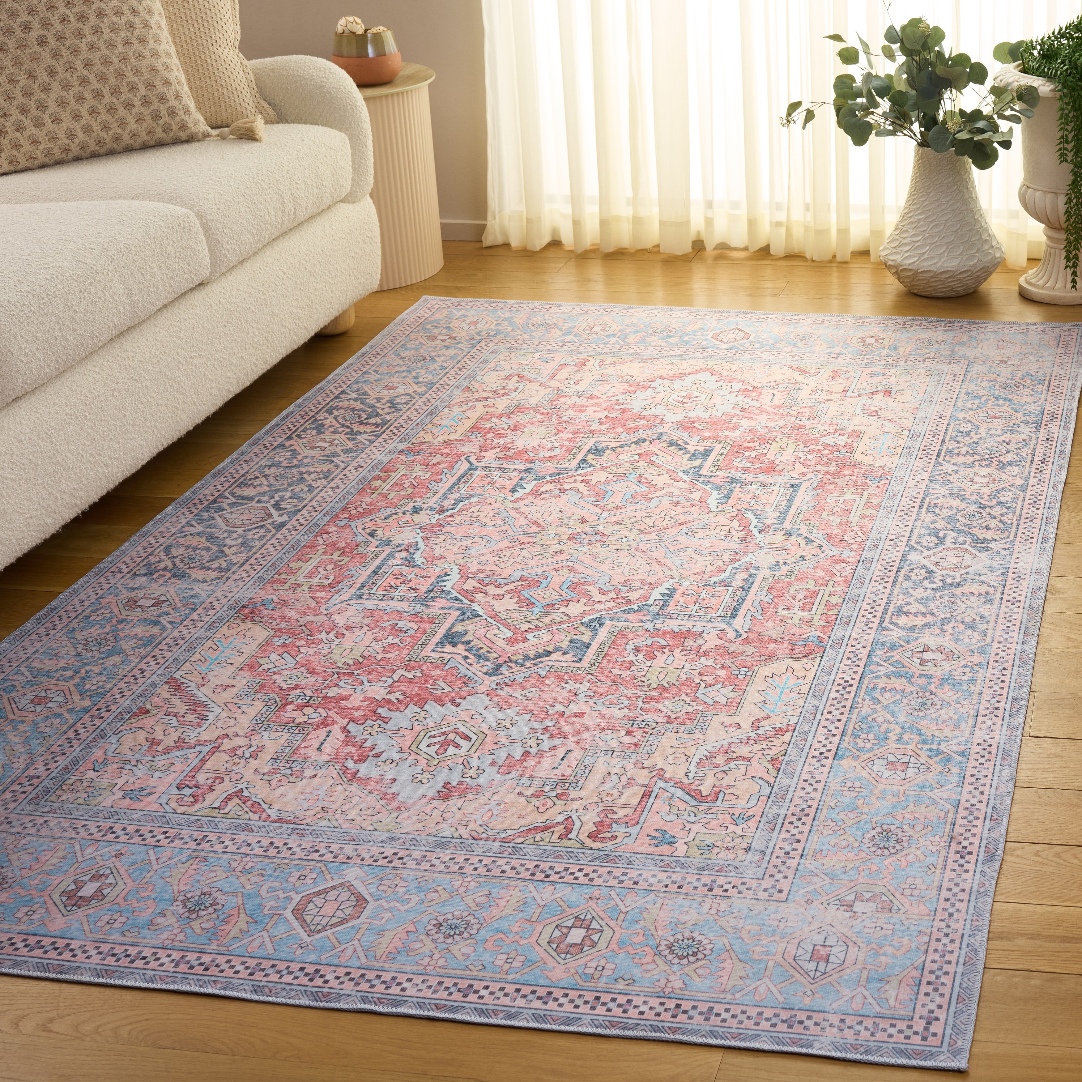 SAFAVIEH Arizona Morwen Machine Washable & Slip Resistant Rug