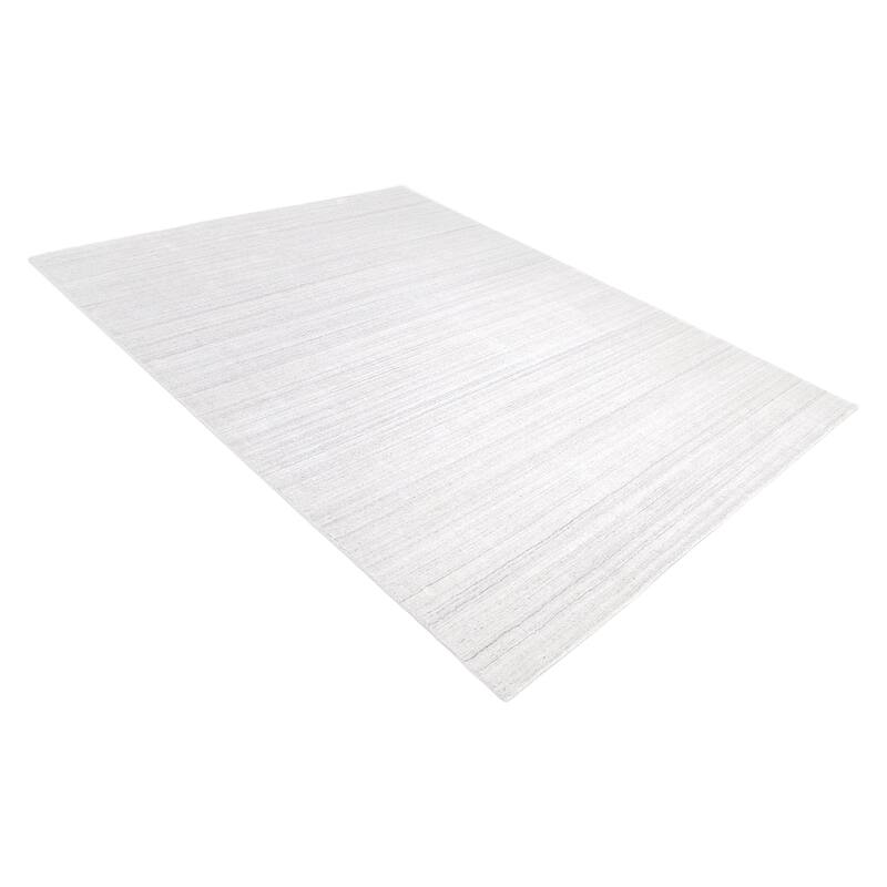 Overton Handmade Modern Contemporary Solid Area Rug - 5' 0" x 8' 0"