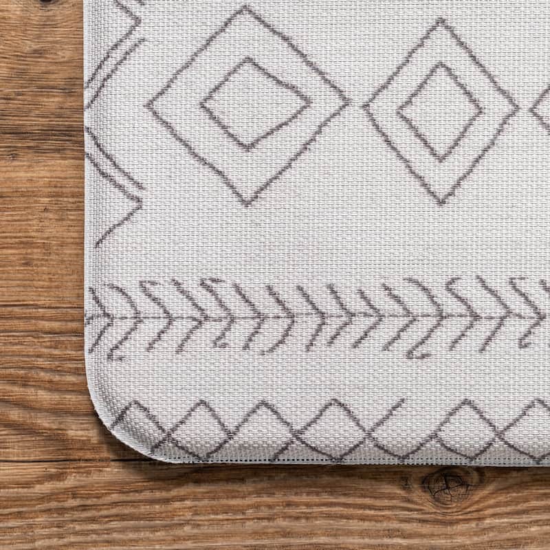 Nuloom Serna Moroccan Anti Fatigue Kitchen or Laundry Room Comfort Mat