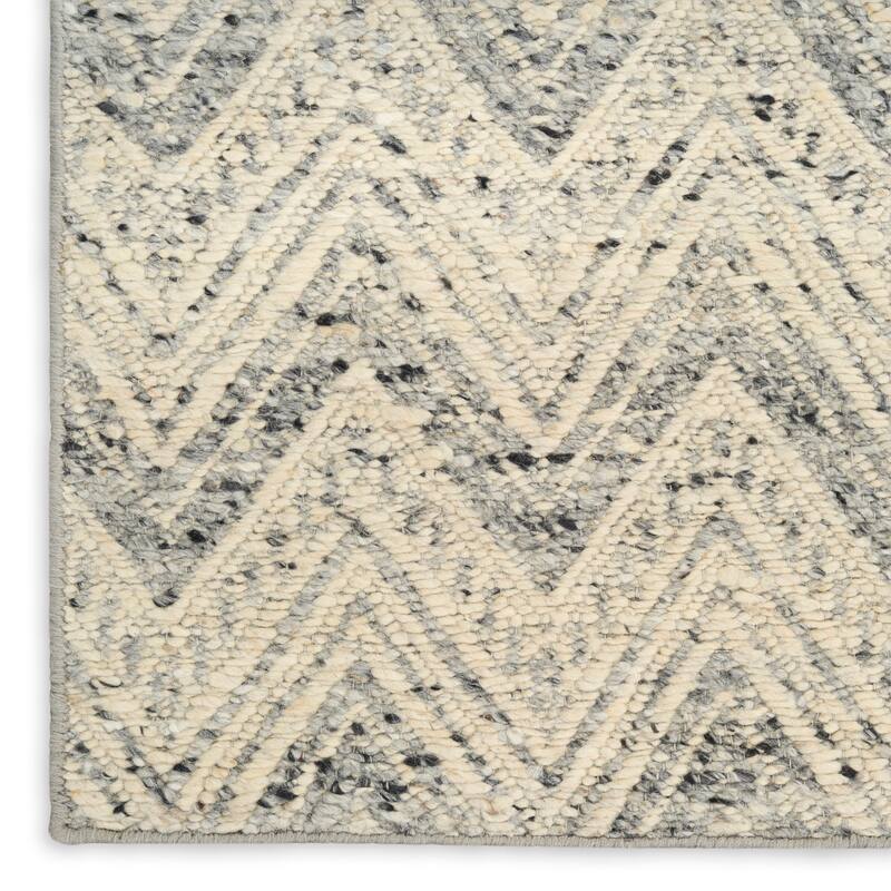 DKNY Pure Purl Modern Chevron Indoor Rug
