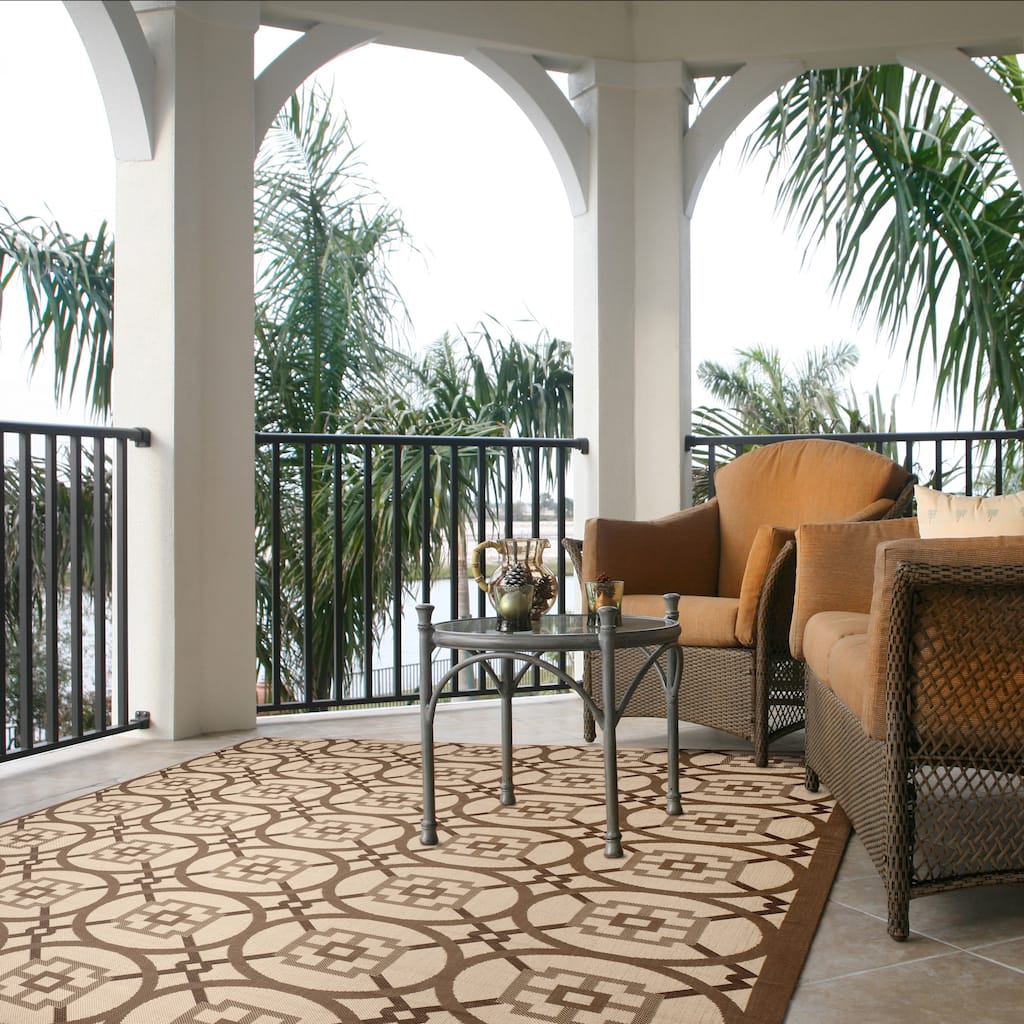 SAFAVIEH Courtyard Josee Indoor/ Outdoor Waterproof Patio Backyard Rug