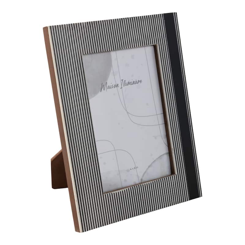 Resin Wood Lines Photo Frame - Black/White, 4x6 in.