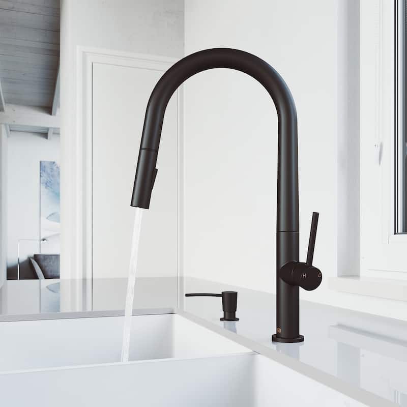 VIGO Greenwich Pull-Down Spray Kitchen Faucet