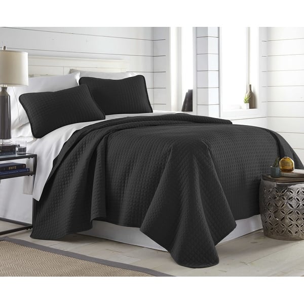 slide 2 of 9, Vilano Oversized 3 piece Quilt Set by Southshore Fine Linens Black - Full - Queen
