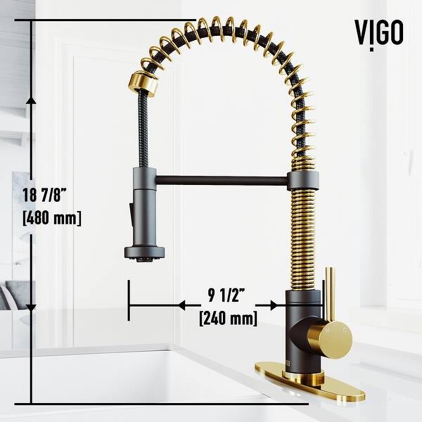 Vigo Edison Pull Down Spray Kitchen Faucet In Matte Brushed Gold Matte Black With Deck Plate On Sale Overstock 31459861