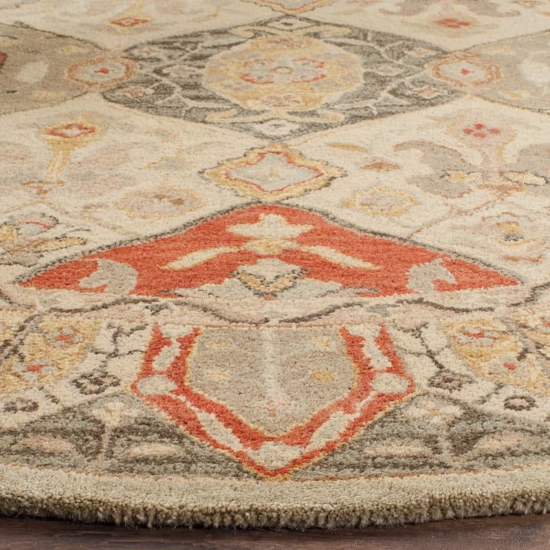 SAFAVIEH Handmade Antiquity Eman Traditional Oriental Wool Rug
