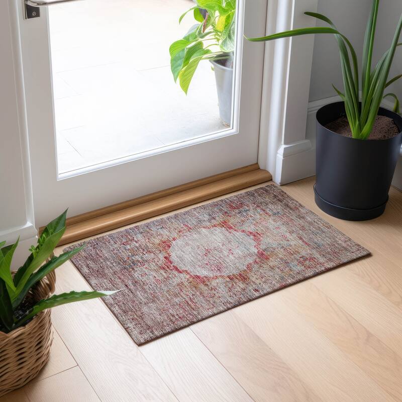 Machine Washable Indoor/ Outdoor Chantille Vintage Traditional Rug - Red - 1'8" x 2'6"