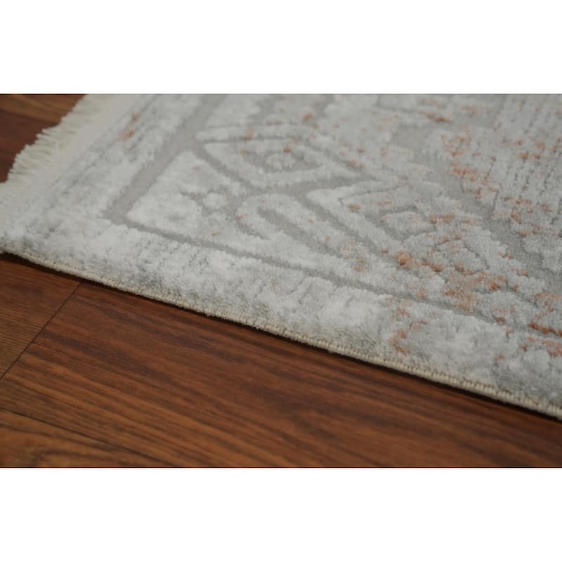 Machine Made Oriental Polyester Carpet Geometric Greys & Charcoal Distressed Area Rug - 7' 5'' X 5' 2''