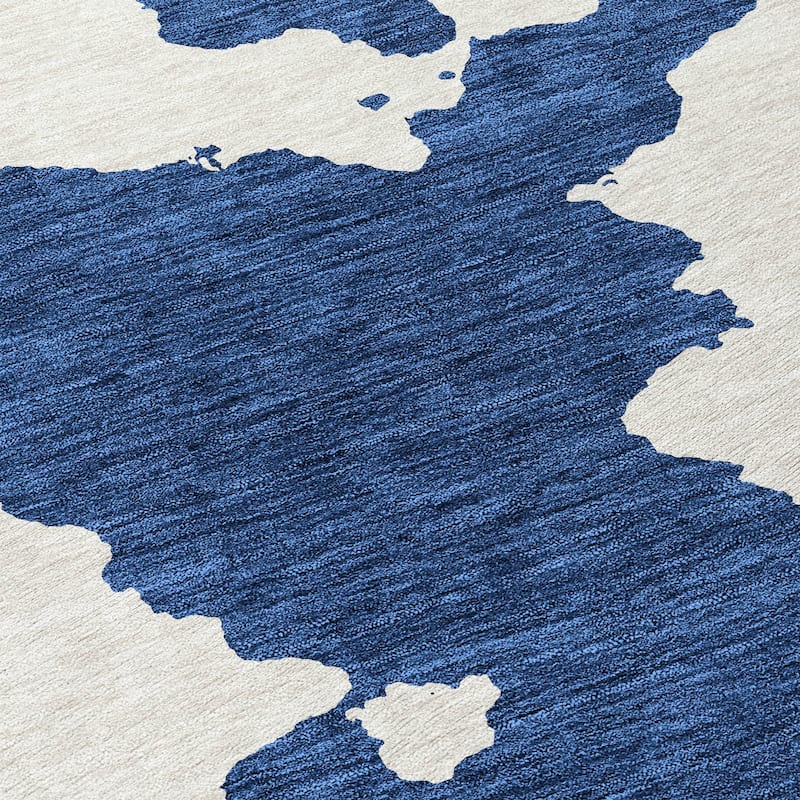 Machine Washable Indoor/ Outdoor Contemporary Abstract Chantille Rug