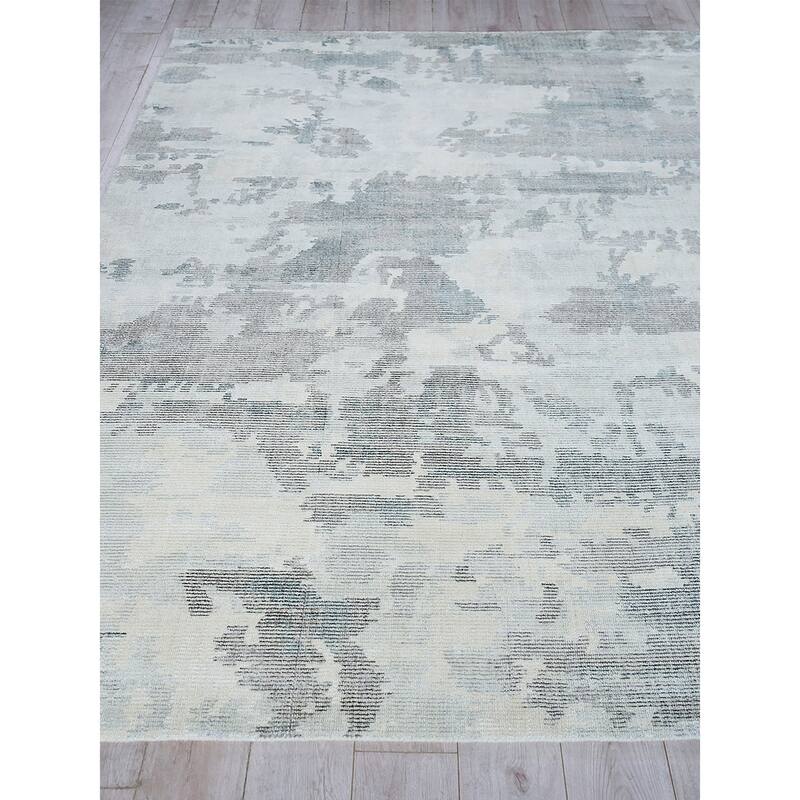 EXQUISITE RUGS Mineral Hand-loomed Wool/Bamboo Silk Beige Area Rug.