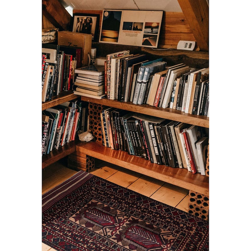 ECARPETGALLERY Hand-knotted Tajik Caucasian Red Wool Rug - 4'1 x 5'5