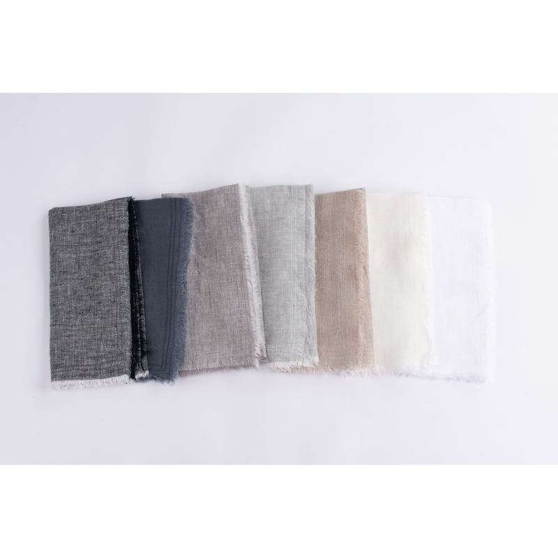 Brighton, Linen Dinner Napkin Set (Set of 4)