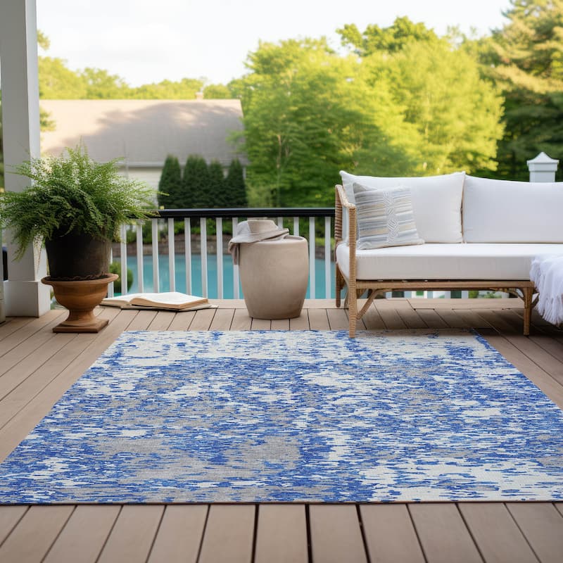 Machine Washable Indoor/ Outdoor Abstract Pixels Chantille Rug