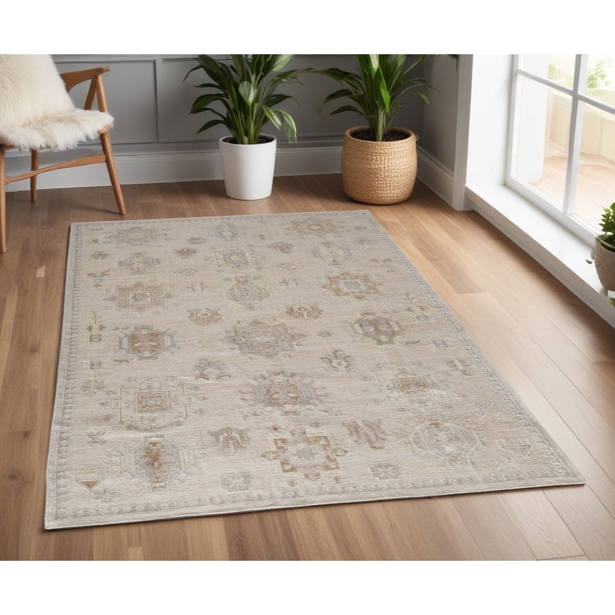 Tuxu Floral Traditional Stain Resistant Durable Area Rug By HomeRoots - 4' x 6'