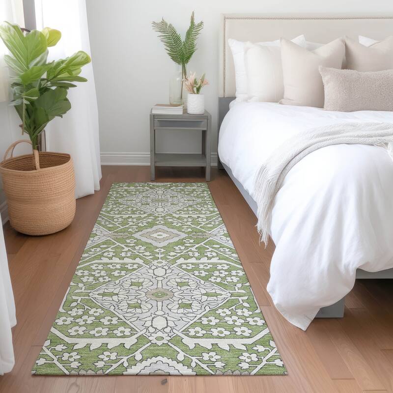 Machine Washable Indoor/ Outdoor Chantille Traditional Rug
