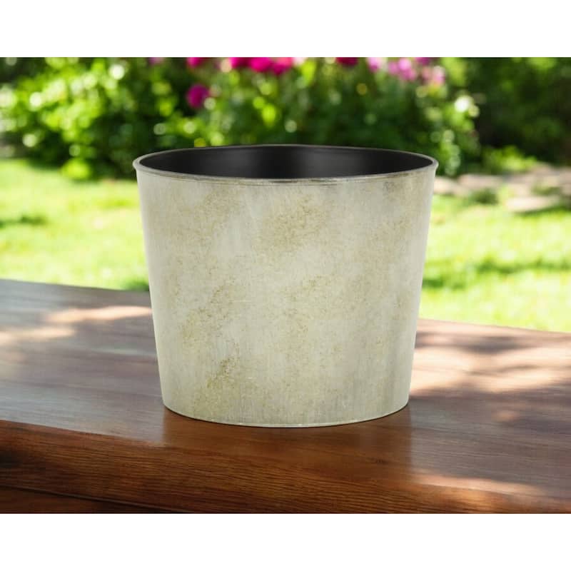 HomeRoots 7" Gray Recycled Plastic Indoor Outdoor Round Nursery Pot - Gray