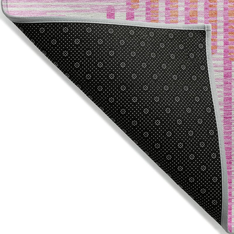 Machine Washable Indoor/ Outdoor Abstract Stripe Chantille Rug