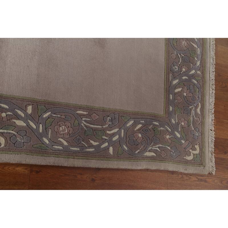 Bordered Nepalese Oriental Wool Area Rug Hand-knotted Office Carpet - 5'6" x 8'7"