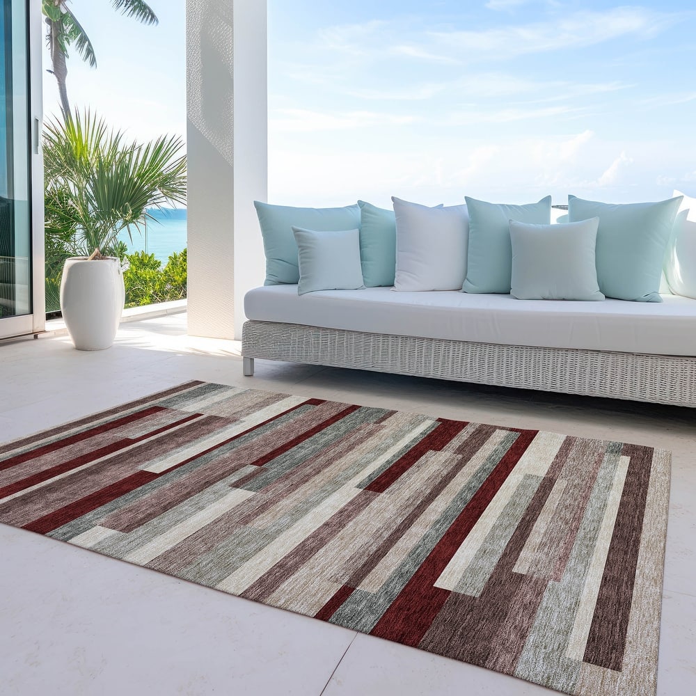 Machine Washable Indoor/ Outdoor Modern Stripes Chantille Rug