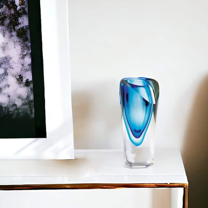 HomeRoots 8" Clear and Blue Crystal Table Vase - 4" x 4" x 7.5"