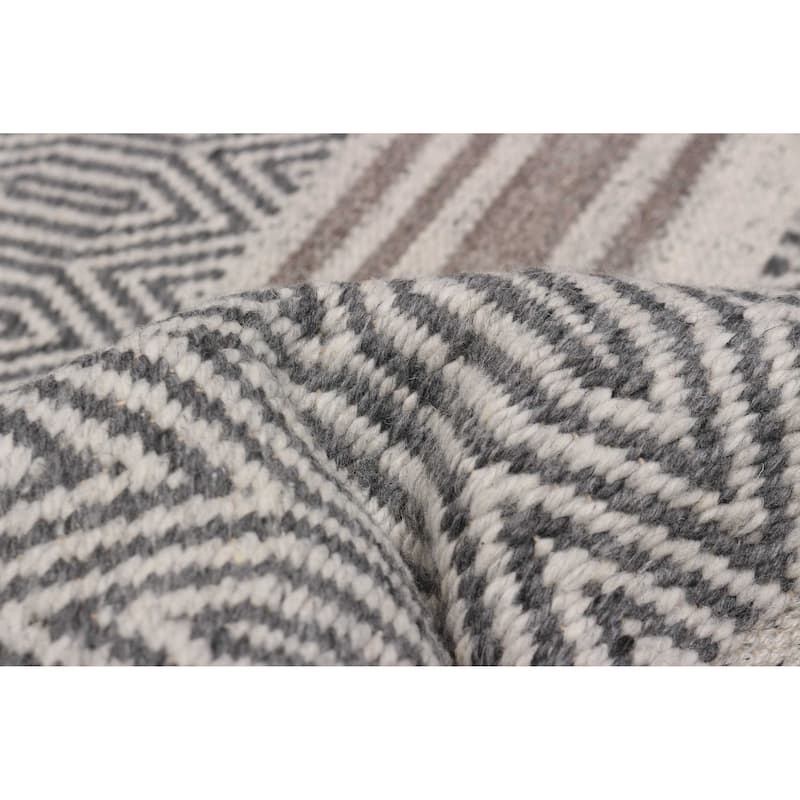 Nevada Grey Kilim 5'1" x 7'4" - 5'1 x 7'4