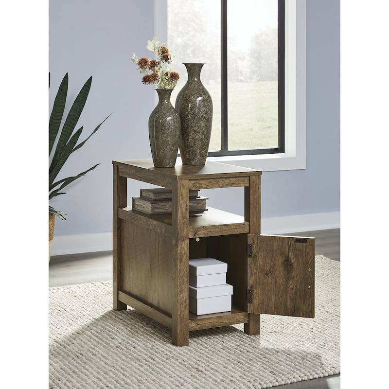 Signature Design by Ashley Fendenmore Chairside End Table - 14" W x 24" D x 25" H