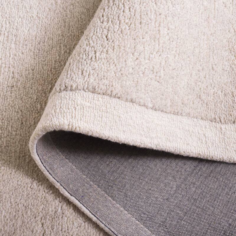 SAFAVIEH Handmade Metro Kleanthi Border Wool Rug