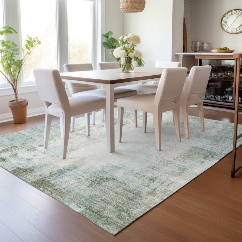 Machine Washable Indoor/Outdoor Abstract Solid Chantille Rug