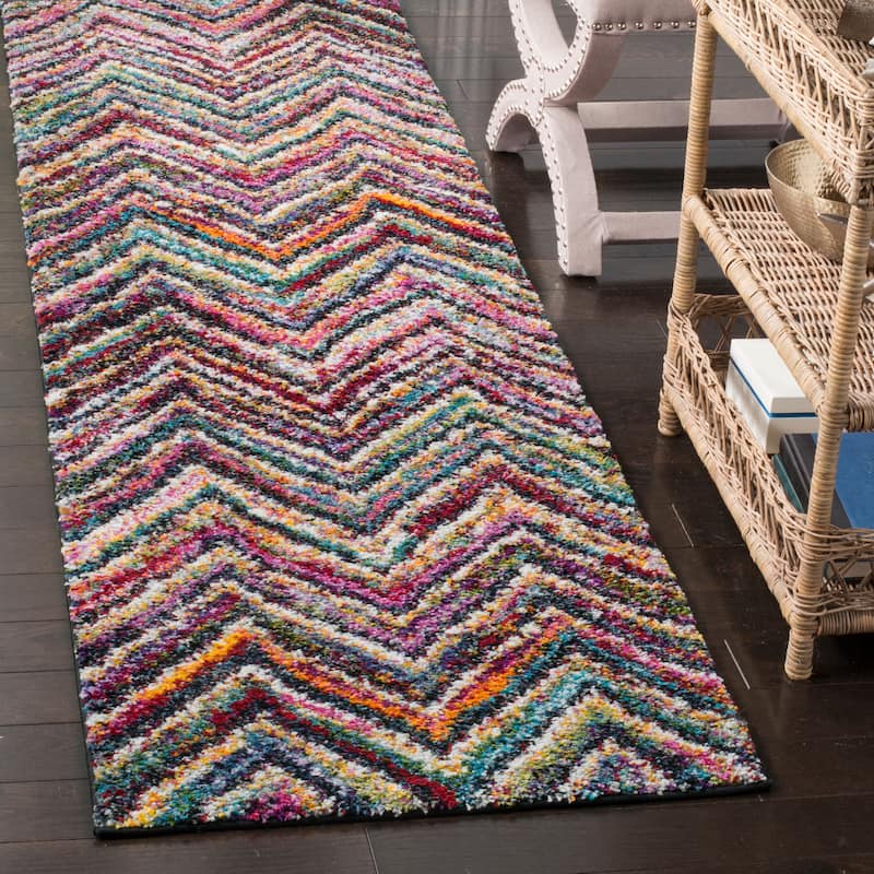 SAFAVIEH Fiesta Shag Andolina Abstract Rug - 2'3" x 8' Runner - Multi