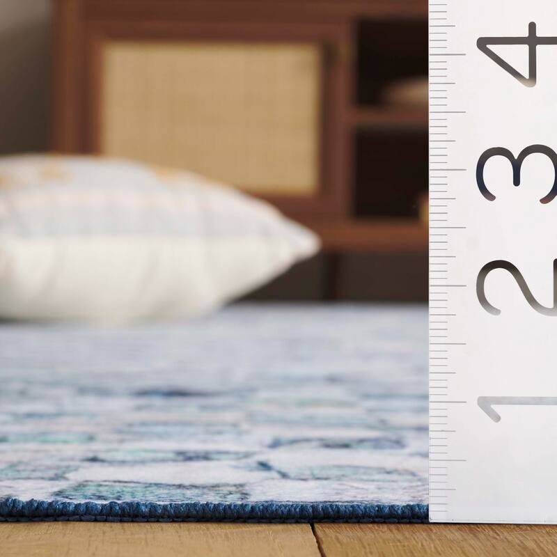 SAFAVIEH Malibu Christeen Modern & Contemporary Rug