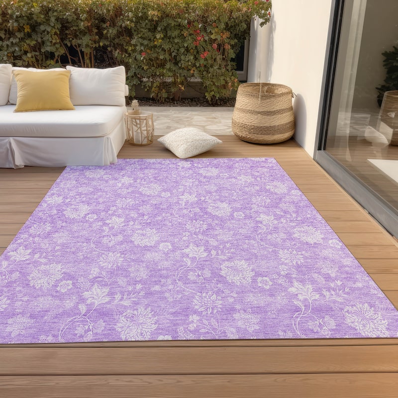 Machine Washable Indoor/ Outdoor Chantille Casual Floral Farmhouse Rug