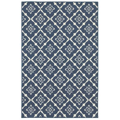 Martinique Floral Lattice Indoor Outdoor Navy/Off-White Area Rug
