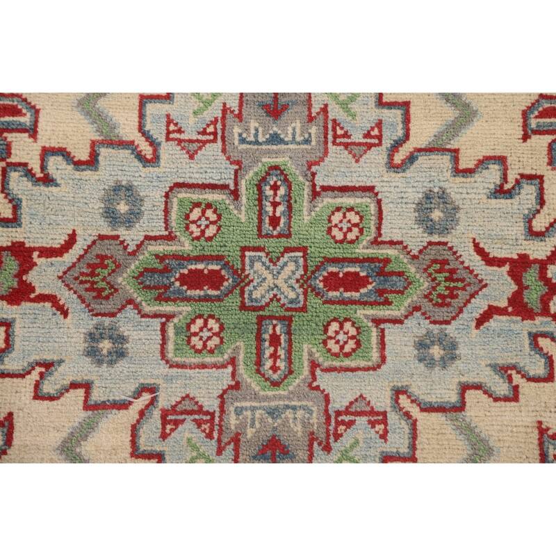Kazak Area Rug Hand-Knotted Traditional Wool Carpet - 4'11" x 6'6"