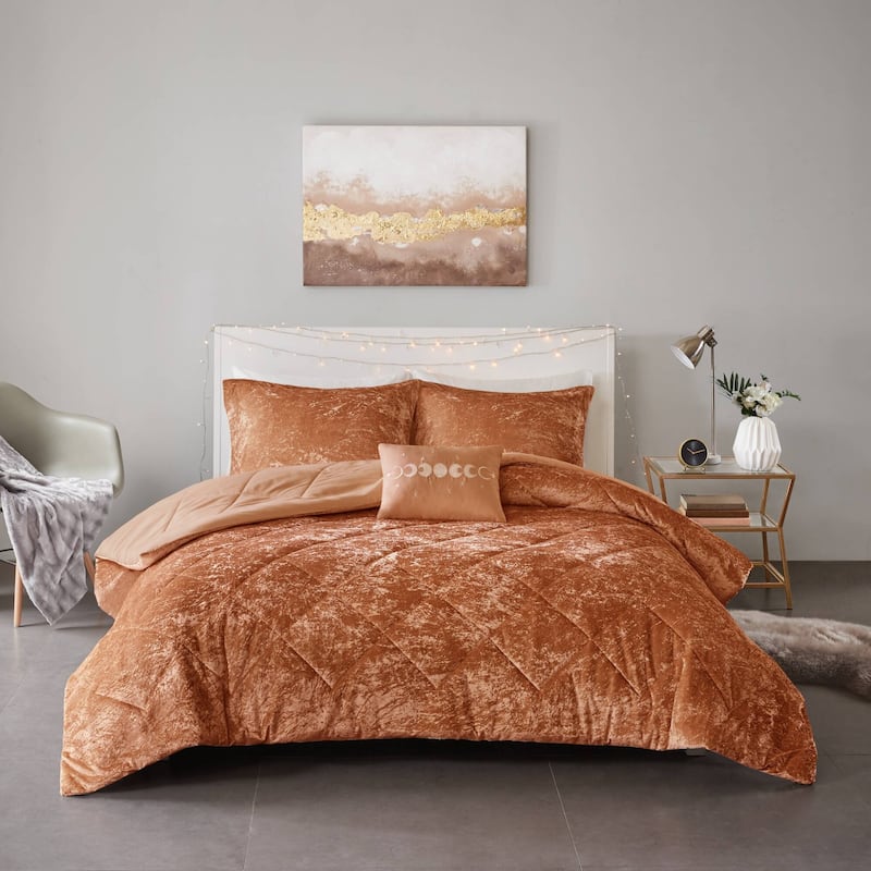 Intelligent Design Isabel Velvet Comforter Set - Rust - Queen