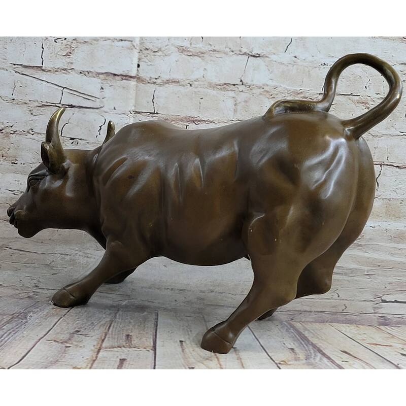 Stock Market Wall Street Bull Hot Cast Bronze Sculpture Statue Figurine Decor