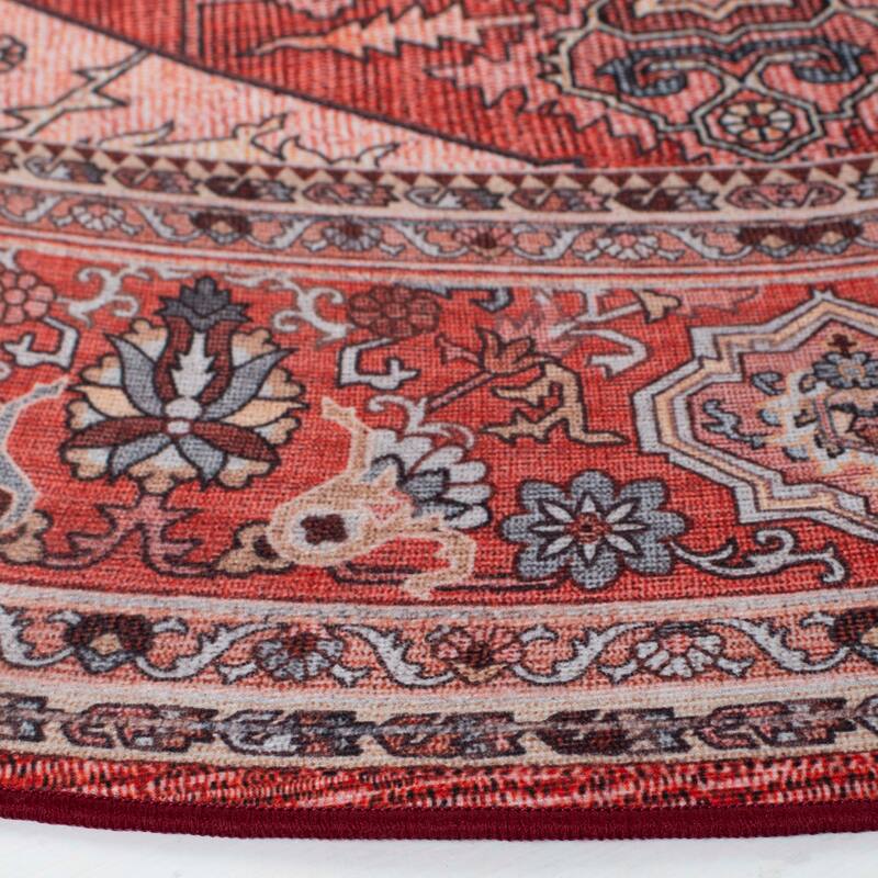 SAFAVIEH Tucson Machine Washable Slip Resistant Nevada Traditional Rug