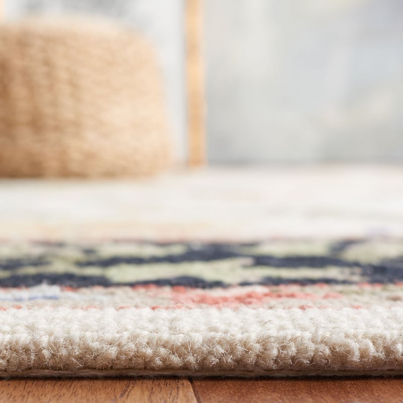 SAFAVIEH Handmade Chelsea Mahvash Floral Wool Rug