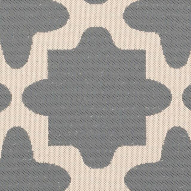 SAFAVIEH Courtyard Dorthey Indoor/ Outdoor Patio Backyard Rug