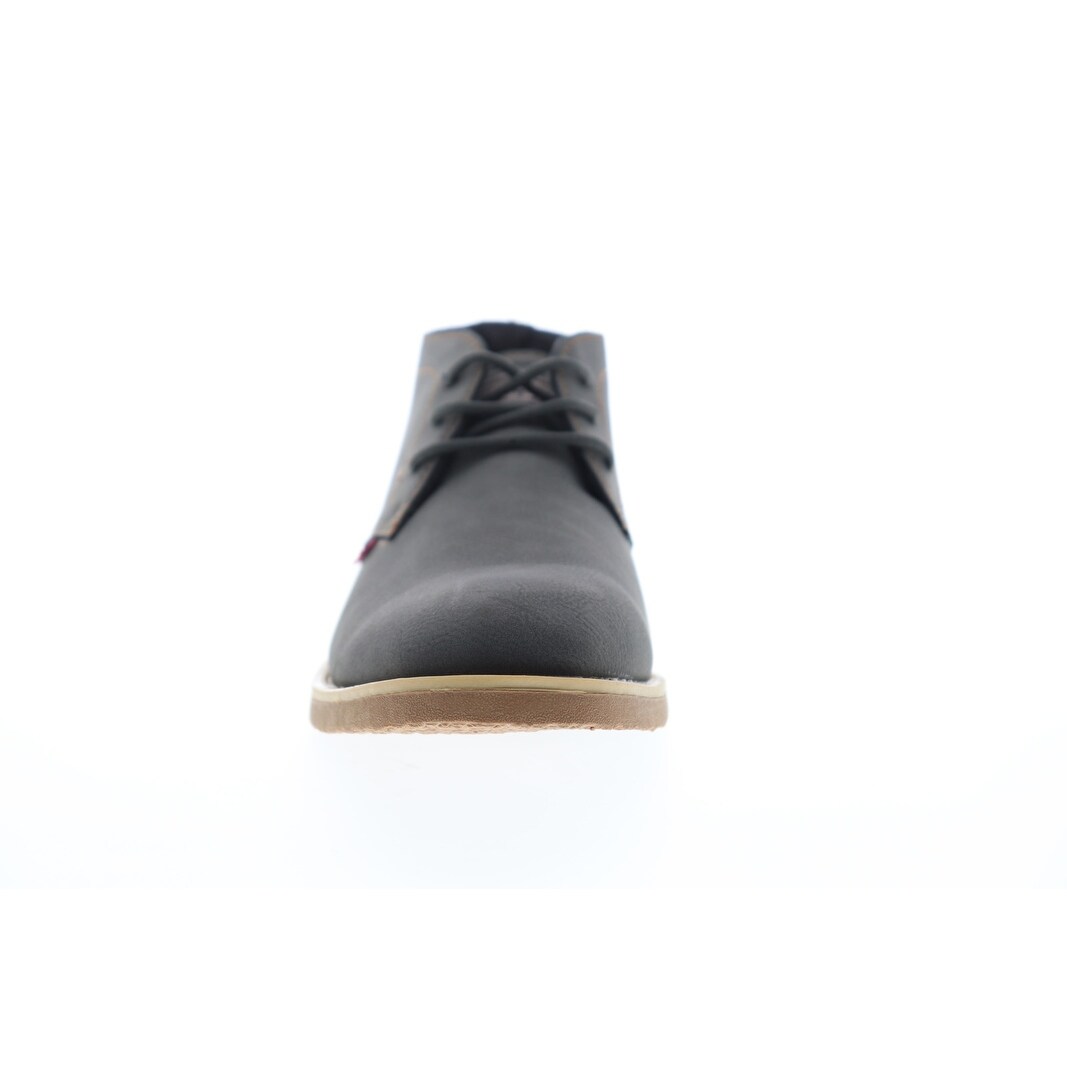 levis chukka