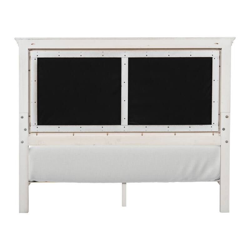 Furniture of America Eleanor Modern Rustic 4-Piece Weathered Grey Wood Panel Bedroom Set with Dentil Molding