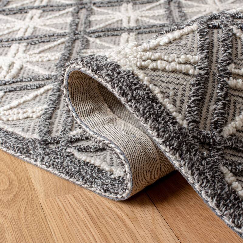 SAFAVIEH Handmade Trace Nichol Wool/ Viscose Rug