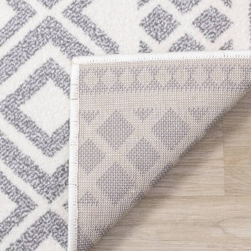 Covington Collection - White Grey Modern Indoor Area Rug, 5'3" x 7'7"