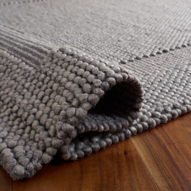 SAFAVIEH Handmade Natura Mehroo Casual Wool Rug