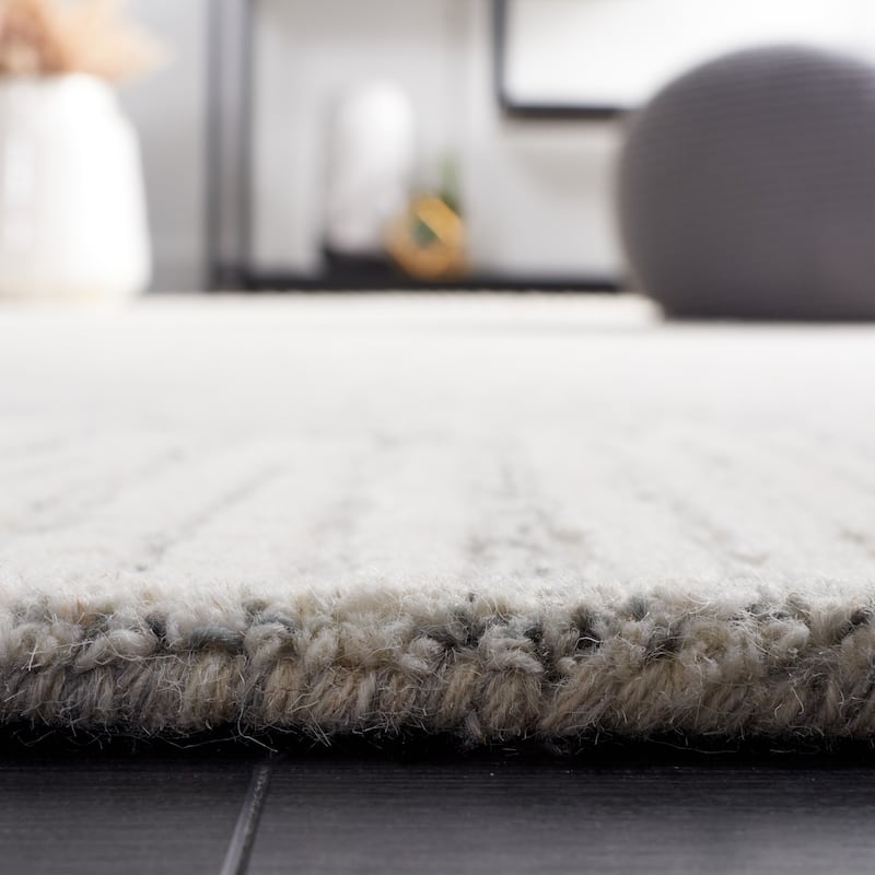 SAFAVIEH Handmade Abstract Deema Modern Wool Rug