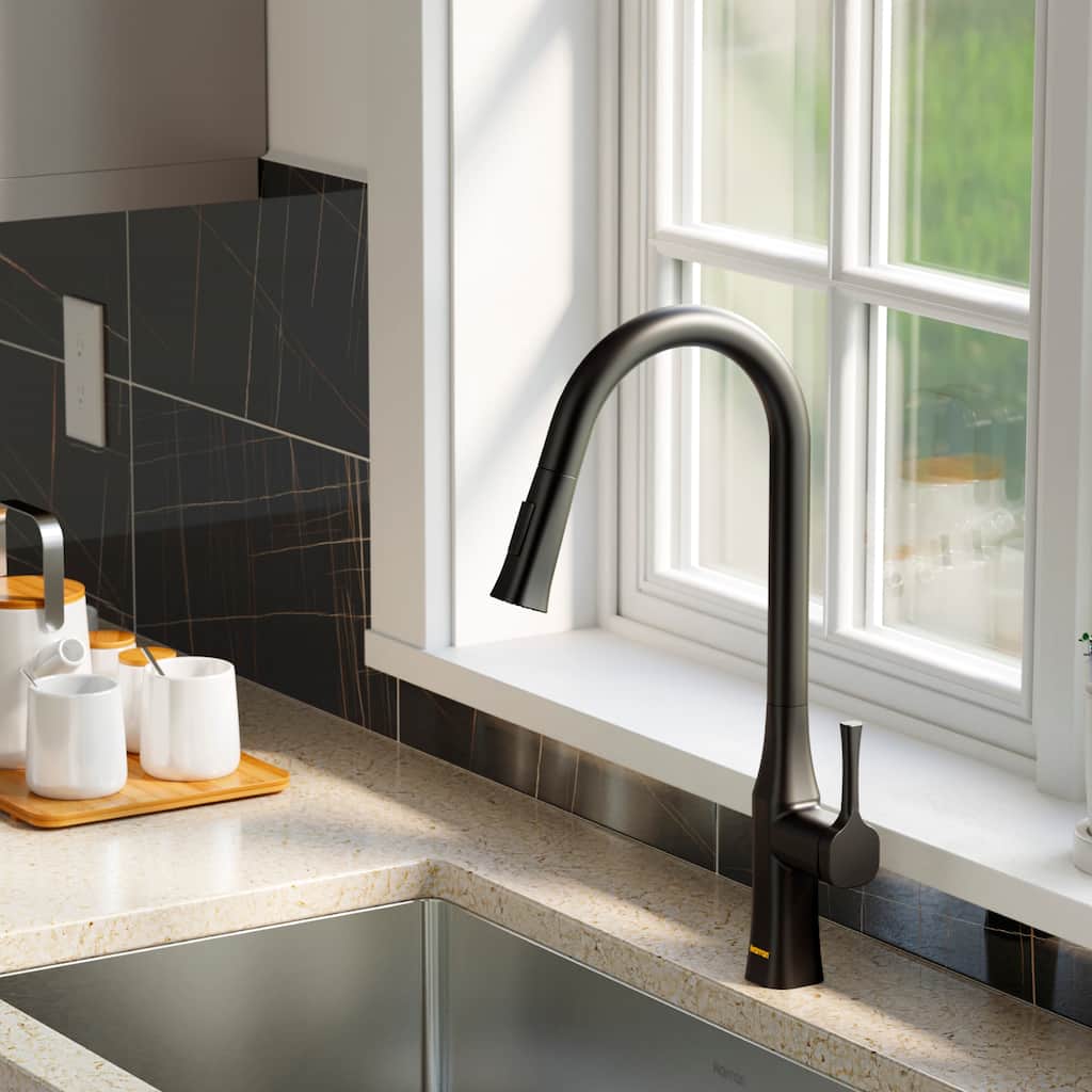 Karran Standerton KKF140 Single Handle Pull-Down Sprayer Kitchen Faucet