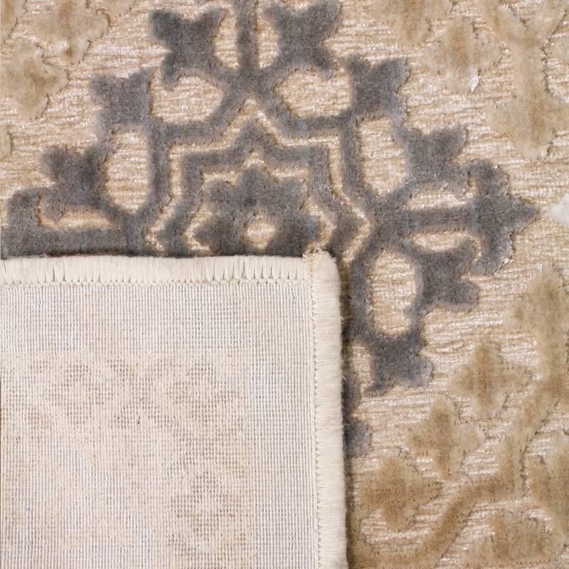 Superior Floral Medallion Sculpted High-Low Pile Polyester Area Rug
