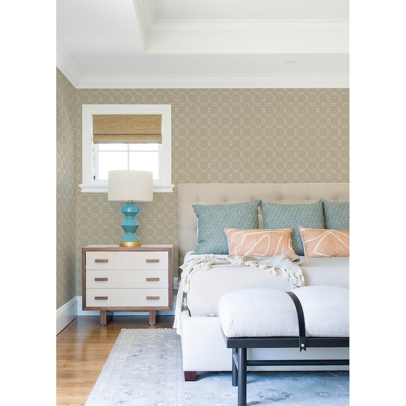 Charlemagne Links Pewter Trellis Wallpaper