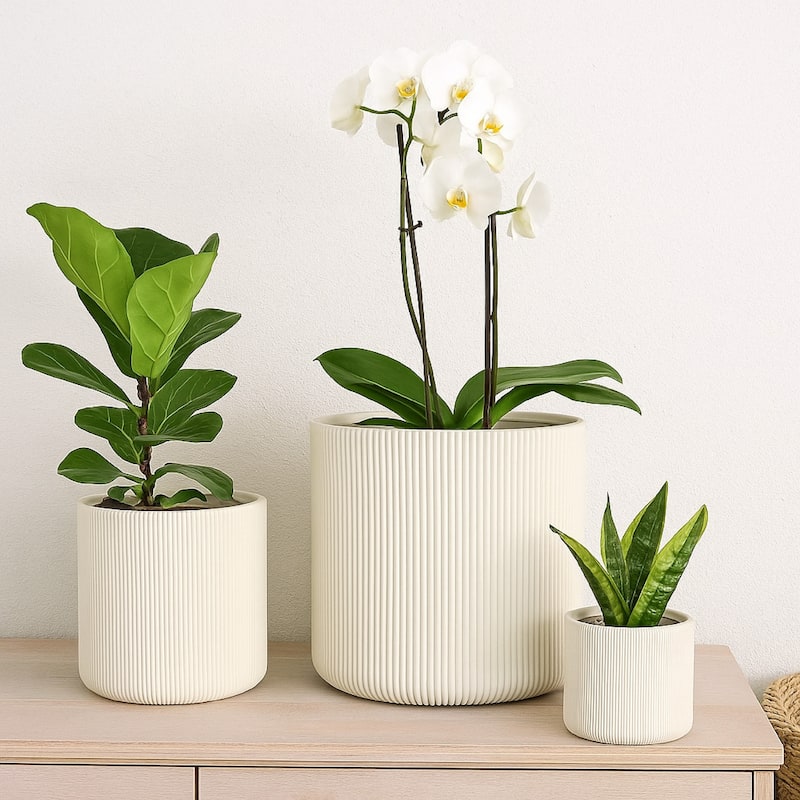 Elly Round Planter Set of 3, Vertical White Resin 18, 13, 9 Inch